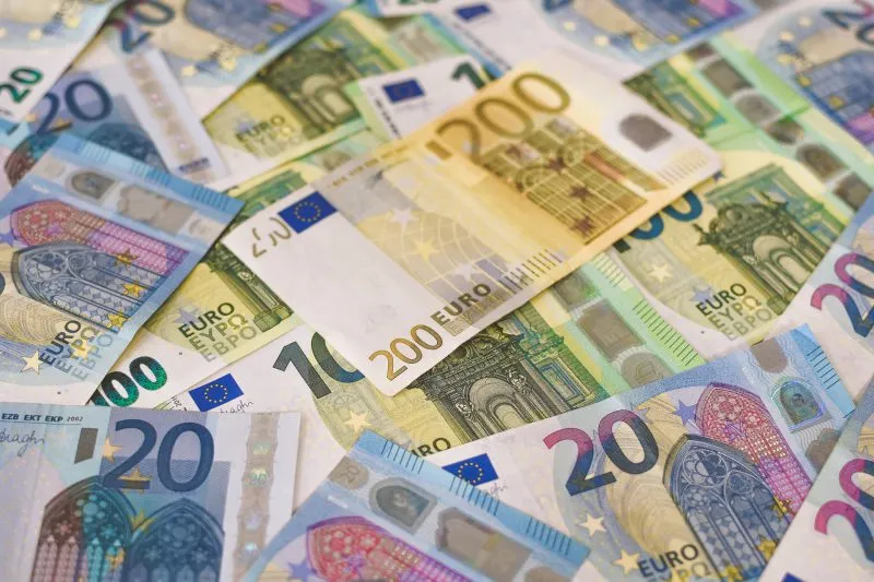 Czy warto inwestować w euro